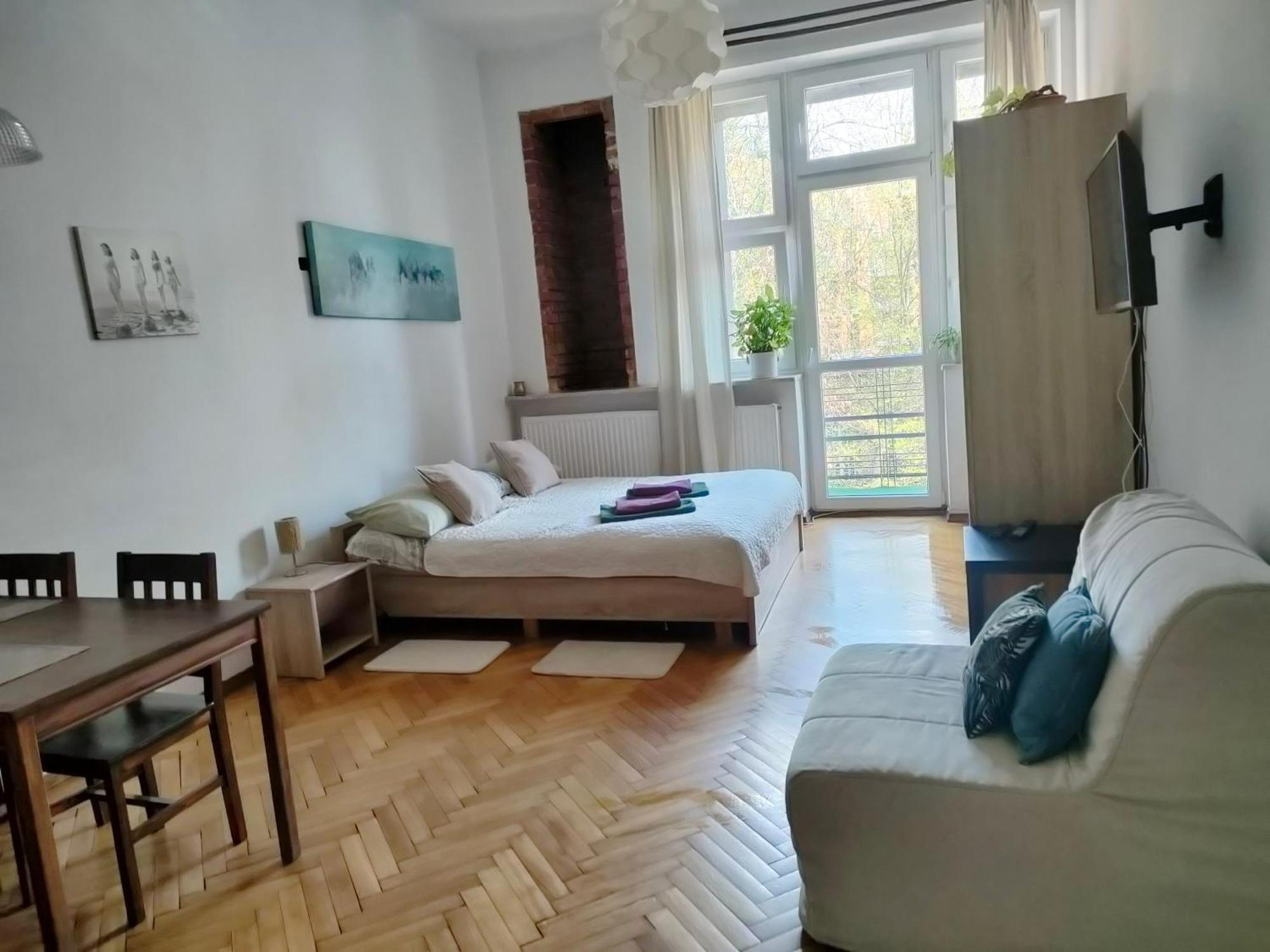 Nice Place Krasków Εξωτερικό φωτογραφία