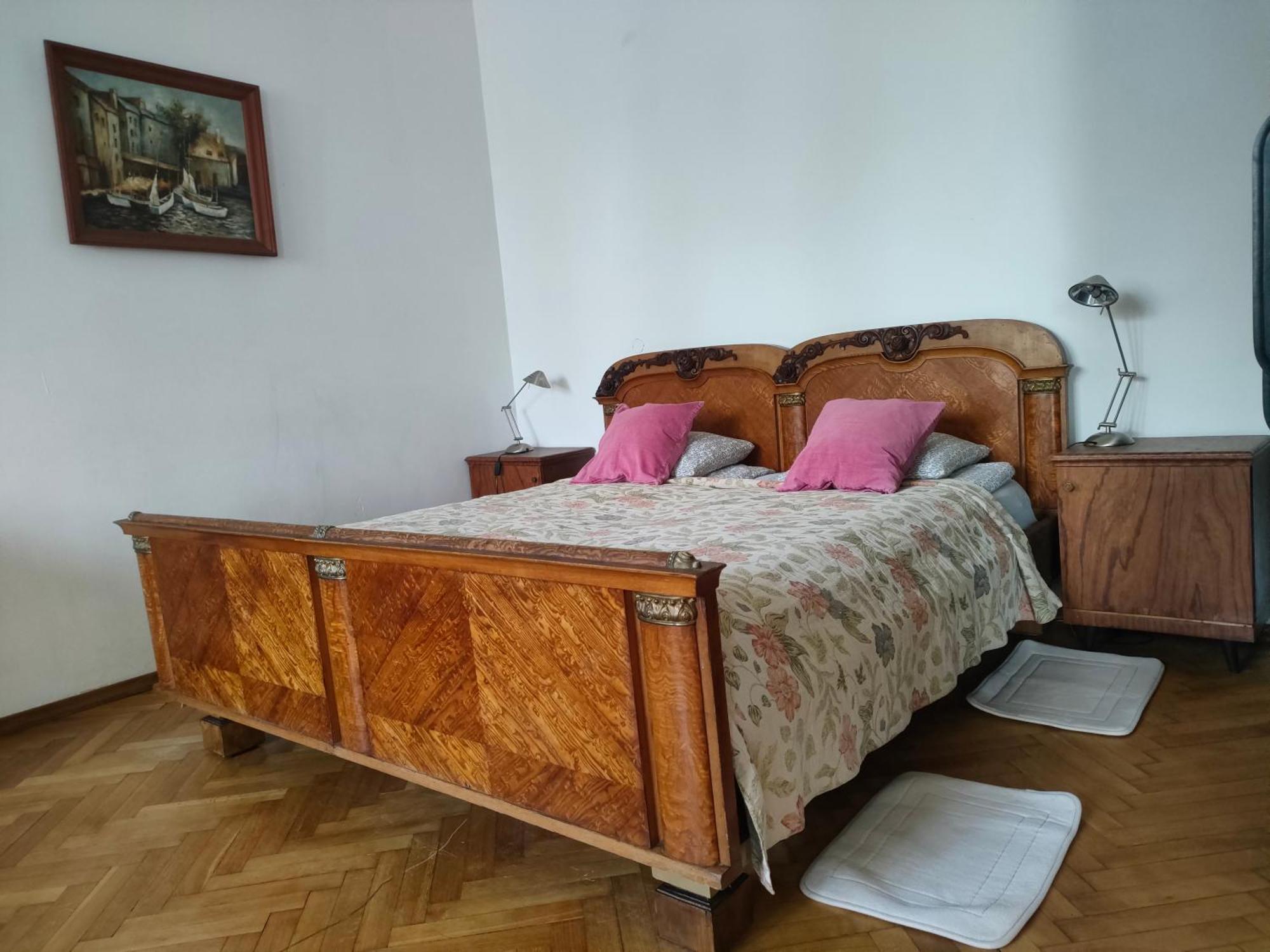Nice Place Krasków Εξωτερικό φωτογραφία