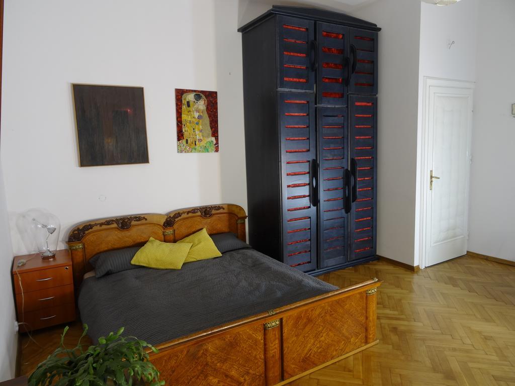 Nice Place Krasków Εξωτερικό φωτογραφία